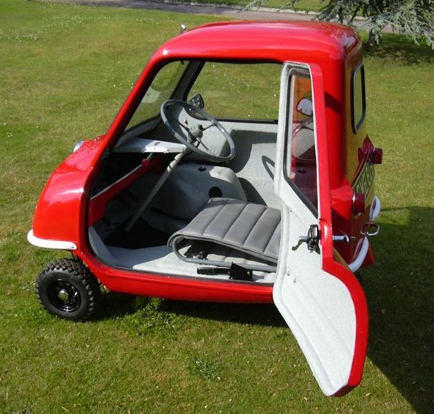 Peel P50 - самый маленький серийный автомобиль в мире